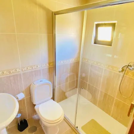 شقة Quinta Sarmento - Private Pool - Family & Nature براغا